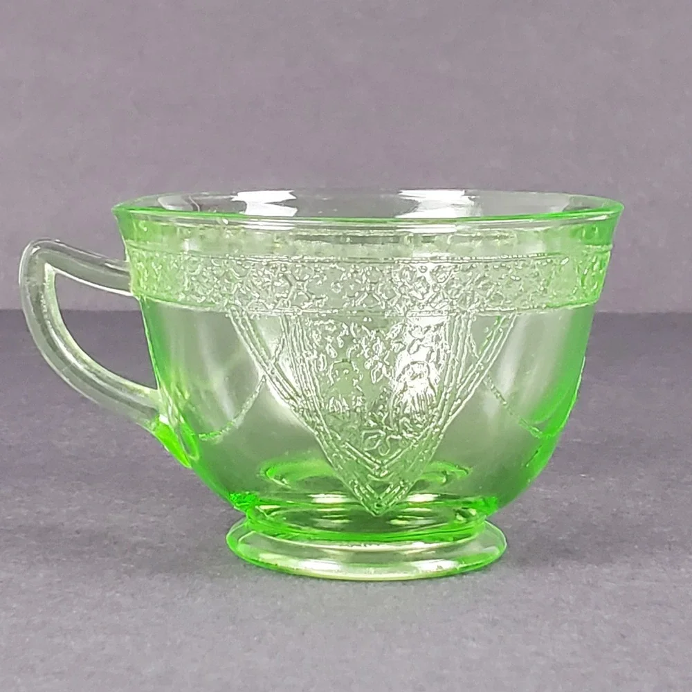 federal glass vintage green
